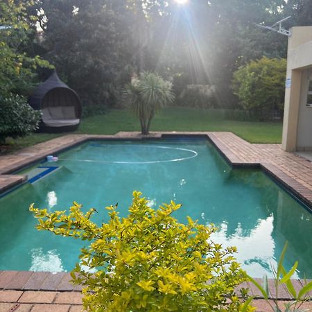 Matina Guest House Johannesburg Exterior photo