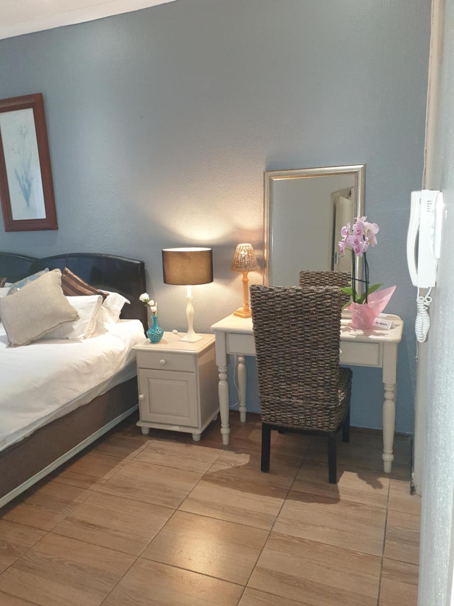 Matina Guest House Johannesburg Room photo